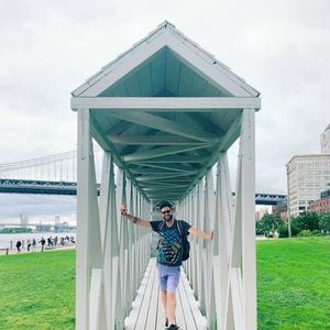 Meet your Posher, Eran